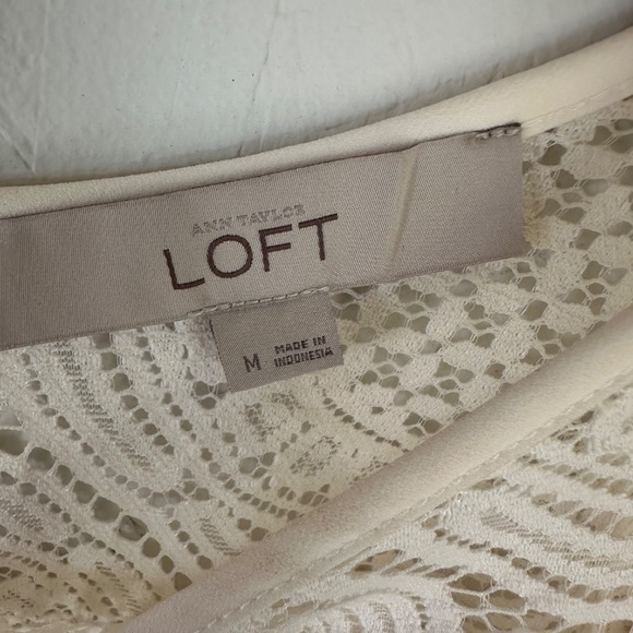 LOFT Blouse - Picture 8 of 9